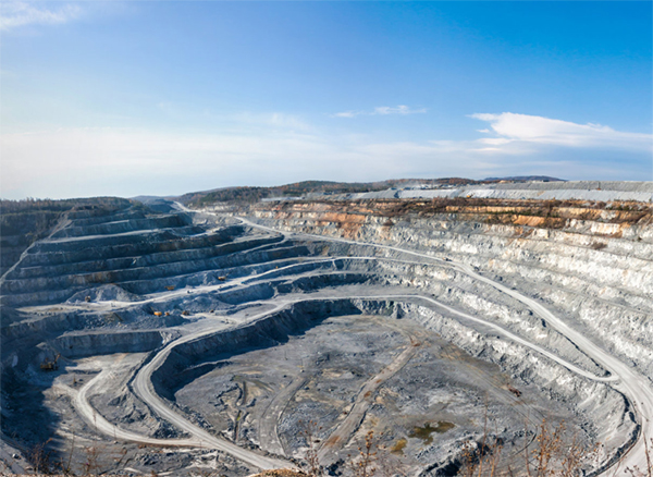 Gli acquirenti globali prendono nota: i prezzi delle materie prime refrattari sotto pressione tra la crisi del debito degli Stati Uniti e le tensioni commerciali Cina -USA